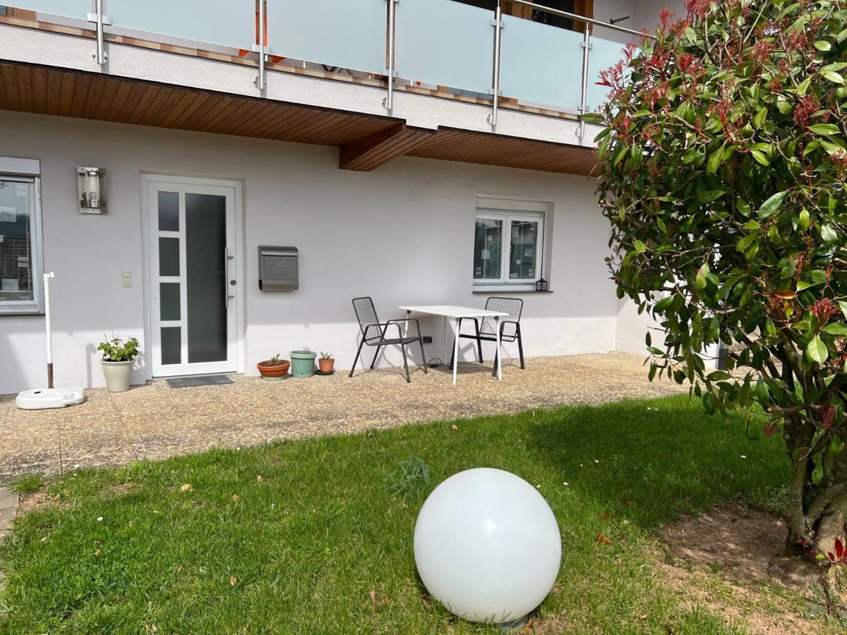 Kleine Mit Schönem Blick In Schweiz - Grenznah Apartment *
